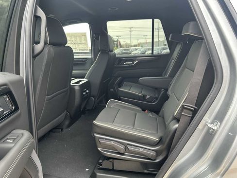 New 2026 GMC Yukon Elevation image 25