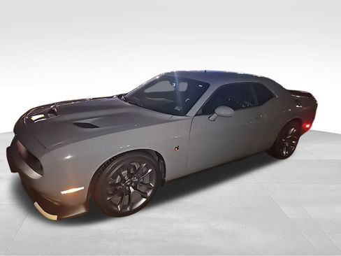 Used 2023 Dodge Challenger R/T Scat Pack image 2