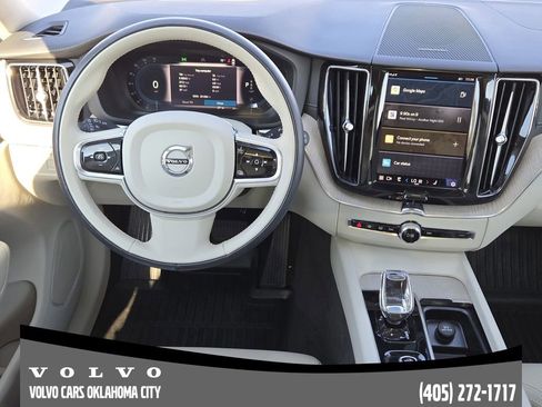 Certified 2023 Volvo XC60 B5 Ultimate w/ Climate Package image 26