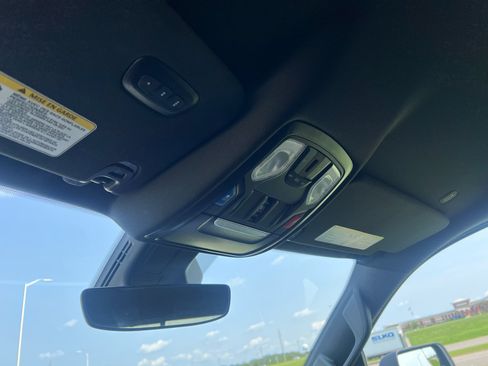 Used 2025 RAM 1500 Big Horn AWD/4WD image 27