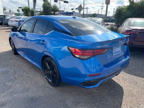 Used 2024 Nissan Sentra SR w/ SR Premium Package image 4