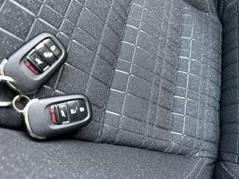 Used 2024 Honda HR-V LX image 20