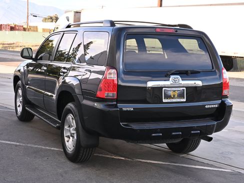Used 2008 Toyota 4Runner SR5 RWD image 5