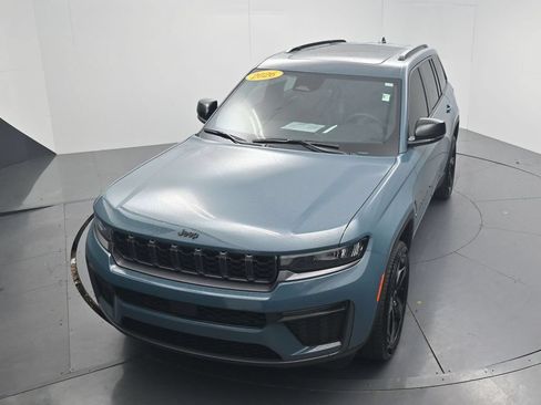 Used 2026 Jeep Grand Cherokee Limited w/ Limited Altitude Package AWD/4WD image 54