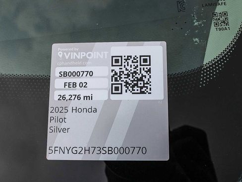 Certified 2025 Honda Pilot Touring image 28