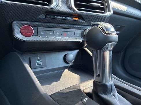Used 2025 Ford Mustang Premium RWD image 39