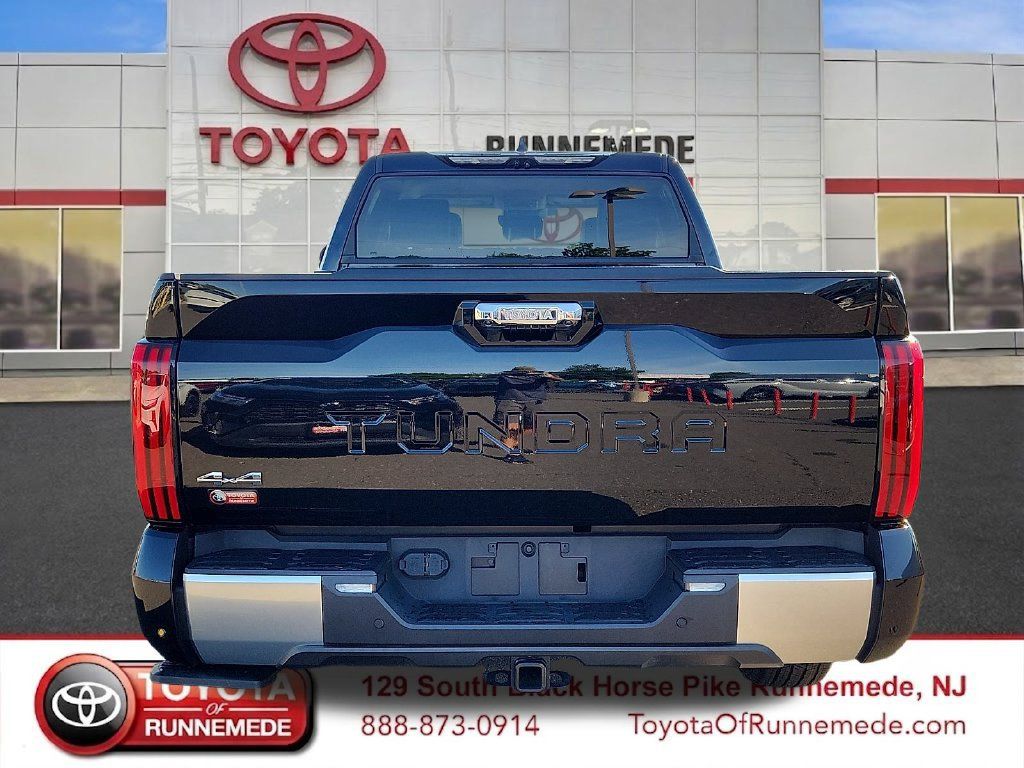 Used 2023 Toyota Tundra Limited AWD/4WD image 5