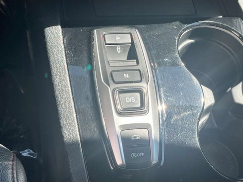 Used 2022 Honda Pilot Black Edition image 17