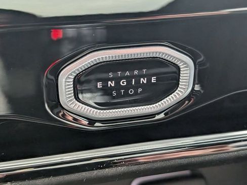 New 2026 Jeep Grand Cherokee Limited AWD/4WD image 23