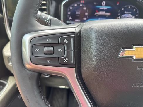 Used 2024 Chevrolet Silverado 1500 LTZ w/ LTZ Premium Package AWD/4WD image 25
