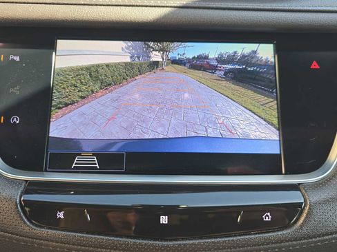 Used 2020 Cadillac XT5 Premium Luxury image 19