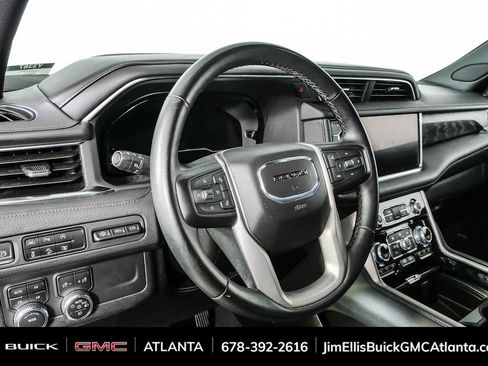 Used 2023 GMC Yukon Denali AWD/4WD image 4