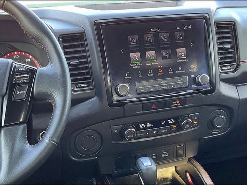 Used 2023 Nissan Frontier Pro-X image 15