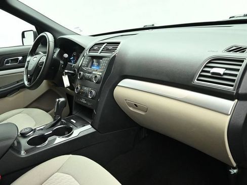 Used 2019 Ford Explorer 4WD image 28