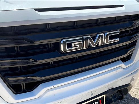 Used 2021 GMC Sierra 1500 Elevation RWD image 28