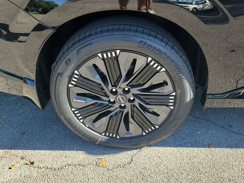 New 2026 Nissan Murano Platinum image 9