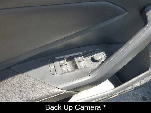 Used 2025 Volkswagen Jetta S FWD image 14