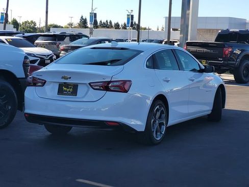 Used 2020 Chevrolet Malibu LT FWD image 4
