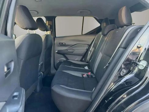 Used 2020 Nissan Kicks S FWD image 13
