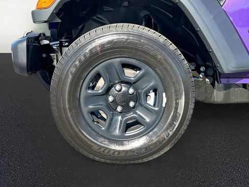 New 2026 Jeep Gladiator Sport image 19