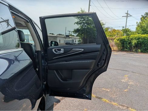 Used 2019 INFINITI QX80 Luxe w/ Proassist Package AWD/4WD image 12