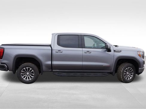 Used 2020 GMC Sierra 1500 AT4 w/ AT4 Premium Package image 3