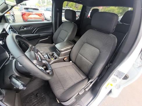 Used 2023 GMC Canyon Elevation RWD image 18