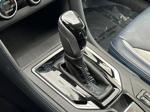 Used 2023 Subaru Crosstrek Hybrid w/ Moonroof Package w/Navigation image 18