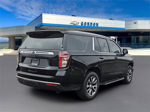 Used 2023 Chevrolet Tahoe LT w/ Luxury Package image 8