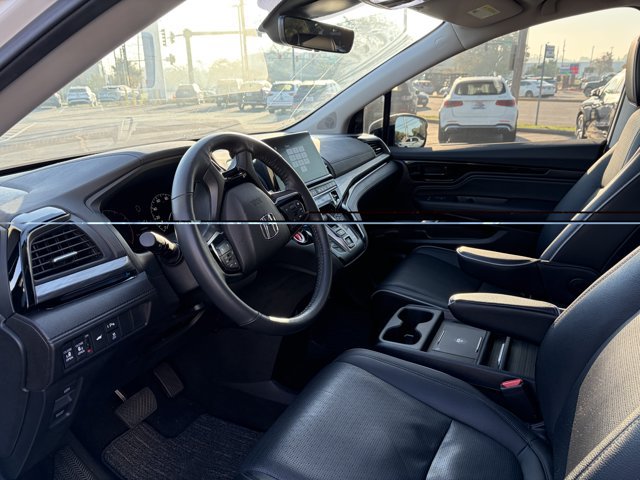 Used 2025 Honda Odyssey Elite image 5