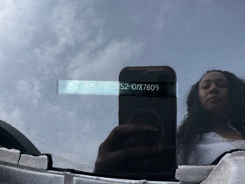 Used 2017 Chevrolet Camaro LT image 19