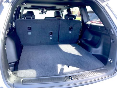 New 2026 Jeep Grand Cherokee Laredo AWD/4WD image 17