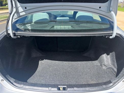 Used 2012 Toyota Corolla LE image 13