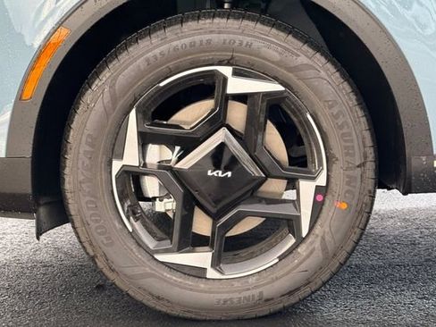 New 2026 Kia Sportage EX w/ EX Panoramic Sunroof Package image 35