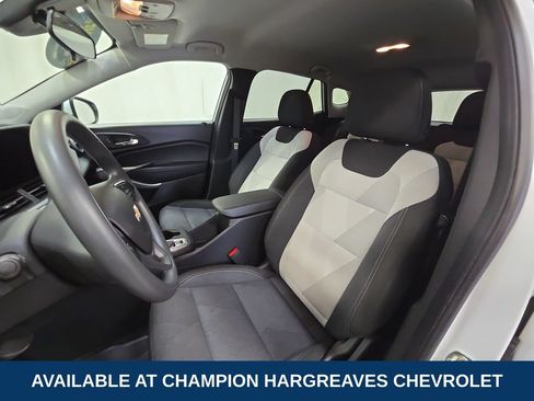 Used 2024 Chevrolet Trax LS w/ LS Convenience Package FWD image 26