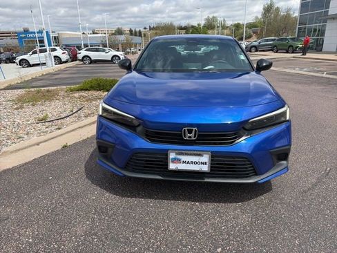 Used 2024 Honda Civic Sport image 2