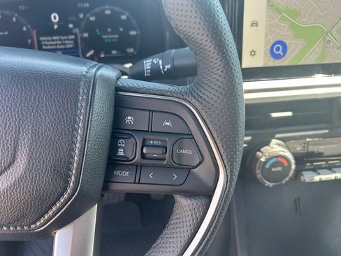 Used 2026 Toyota Tacoma TRD Off-Road AWD/4WD image 21