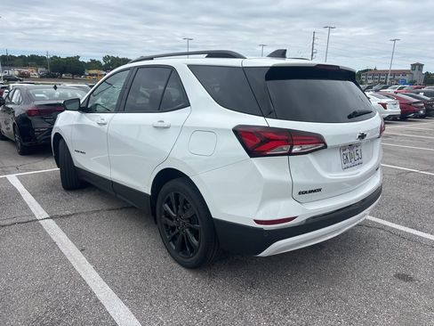 Used 2023 Chevrolet Equinox RS AWD/4WD image 3