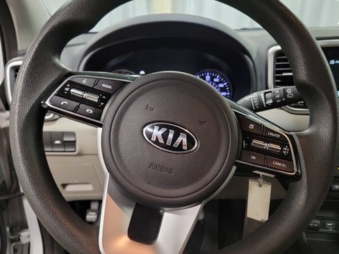 Used 2020 Kia Sportage LX AWD/4WD image 19