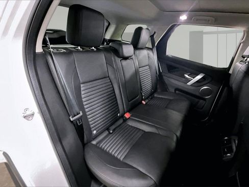 New 2025 Land Rover Discovery Sport S image 10