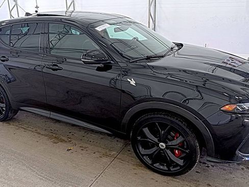 Used 2024 Dodge Hornet R/T Plus w/ Track Pack AWD/4WD image 3