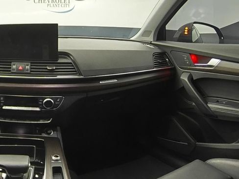 Used 2024 Audi Q5 2.0T Premium Plus w/ Premium Plus Package AWD/4WD image 15