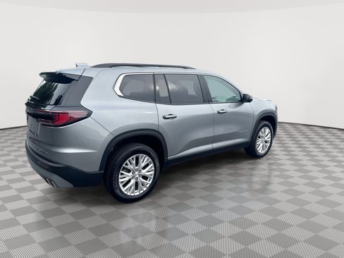 Certified 2025 GMC Acadia Elevation w/ Elevation Premium Package AWD/4WD image 8