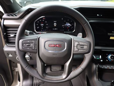 New 2026 GMC Sierra 1500 AT4 w/ AT4 Premium Package AWD/4WD image 13