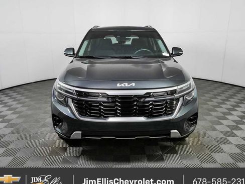 Used 2025 Kia Seltos EX FWD image 33