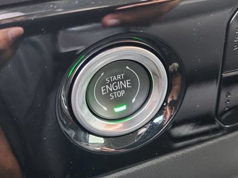 Used 2023 Chevrolet Silverado 1500 LT RWD image 8