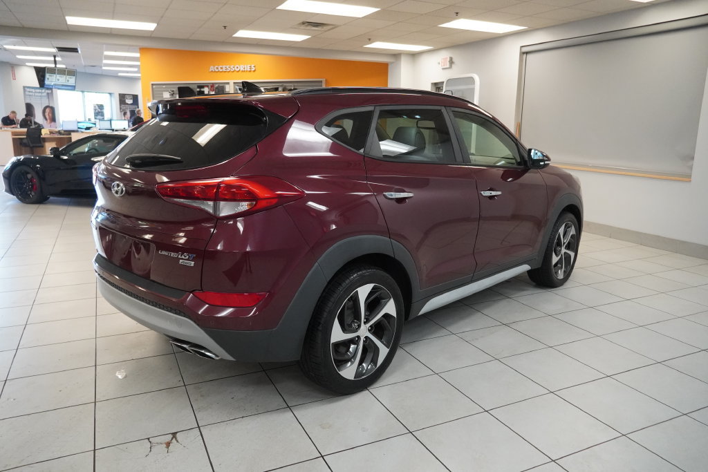 Used 2017 Hyundai Tucson Limited w/ Limited Ultimate Package 03 AWD/4WD image 6