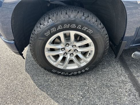 Certified 2019 Chevrolet Silverado 1500 RST AWD/4WD image 5