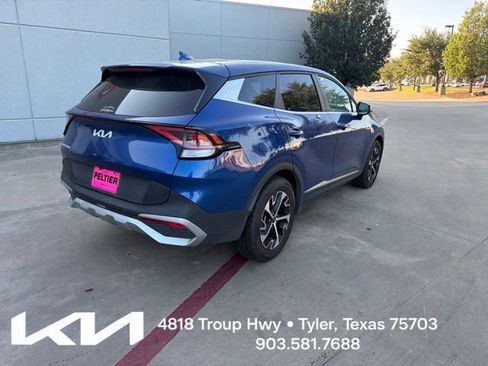 Used 2024 Kia Sportage EX FWD image 11
