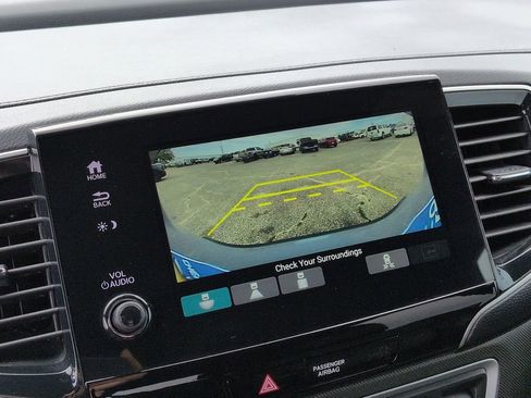 Used 2023 Honda Passport TrailSport image 24